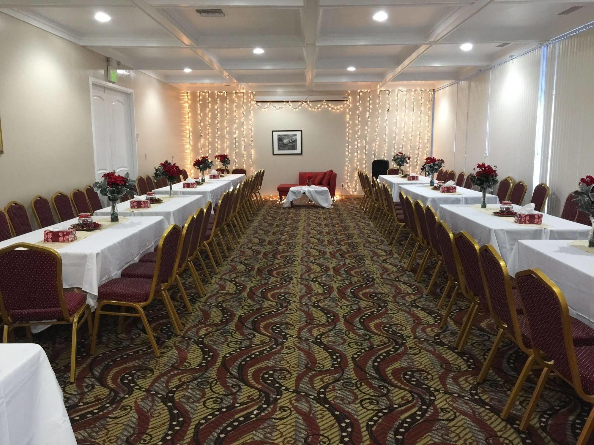 Hotel Ramada By Wyndham Sacramento North Highlands Zewnętrze zdjęcie